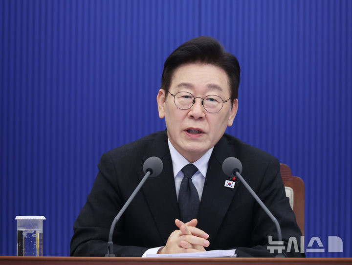 「韓国人に手を出したら身を滅ぼす」　李在明大統領がクメール語でX投稿、カンボジア政府から理由を尋ねられ削除 - 朝鮮日報