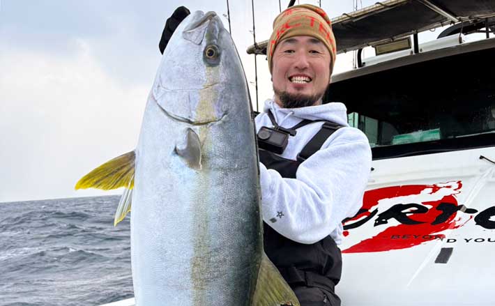 【沖のルアー釣果速報】寒ブリジギング本格化！10kg超え筆頭にヒラマサ・マダイ乱舞（九州）