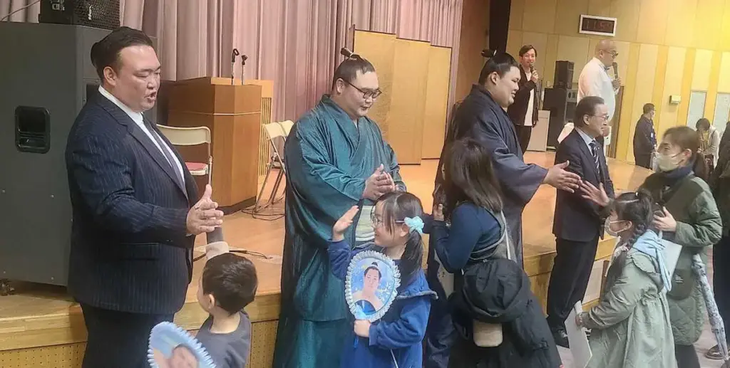 地元住民との交流イベントで二所ノ関親方が抱負「茨城県出身の幕内力士を育てたい」 - スポニチ Sponichi Annex スポーツ