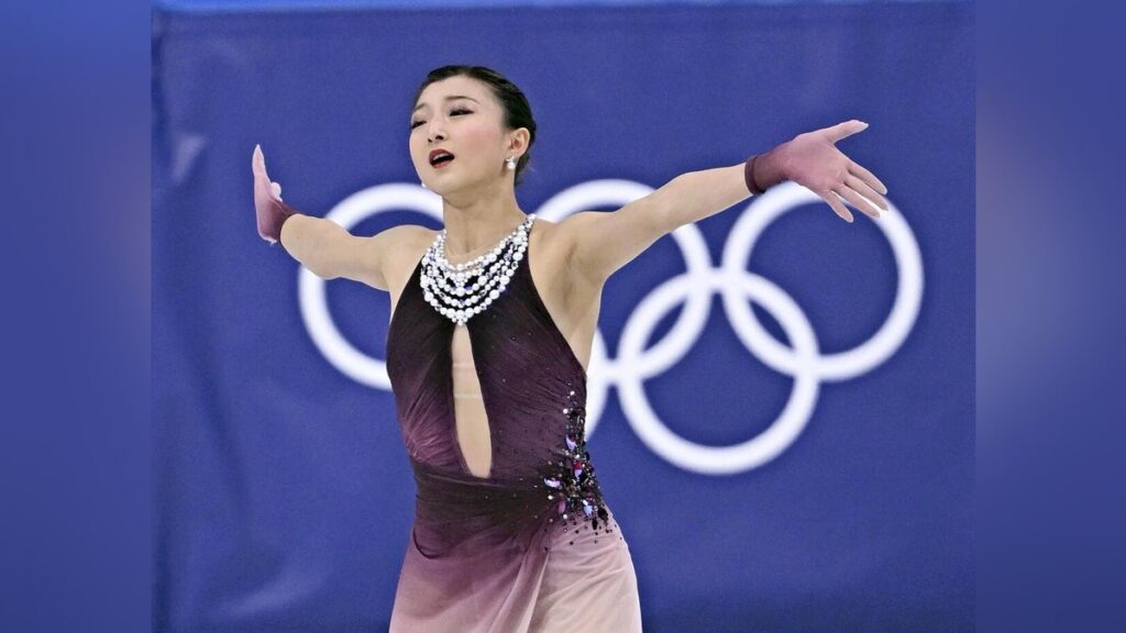 【速報】フィギュア団体が惜しい「銀」、坂本花織とりくりゅう１位で一時は首位もマリニンに及ばず - 読売新聞オンライン