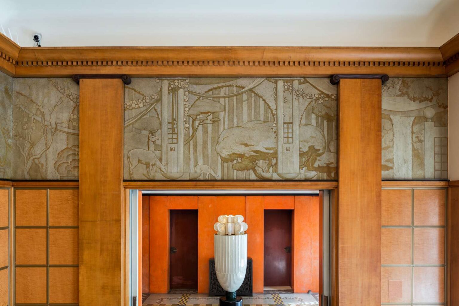 東京都庭園美術館の建物公開展が今年も開催。今回は「動物」をテーマにした「建物公開2026 アニマルズ in 朝香宮邸」（美術手帖） - Yahoo!ニュース