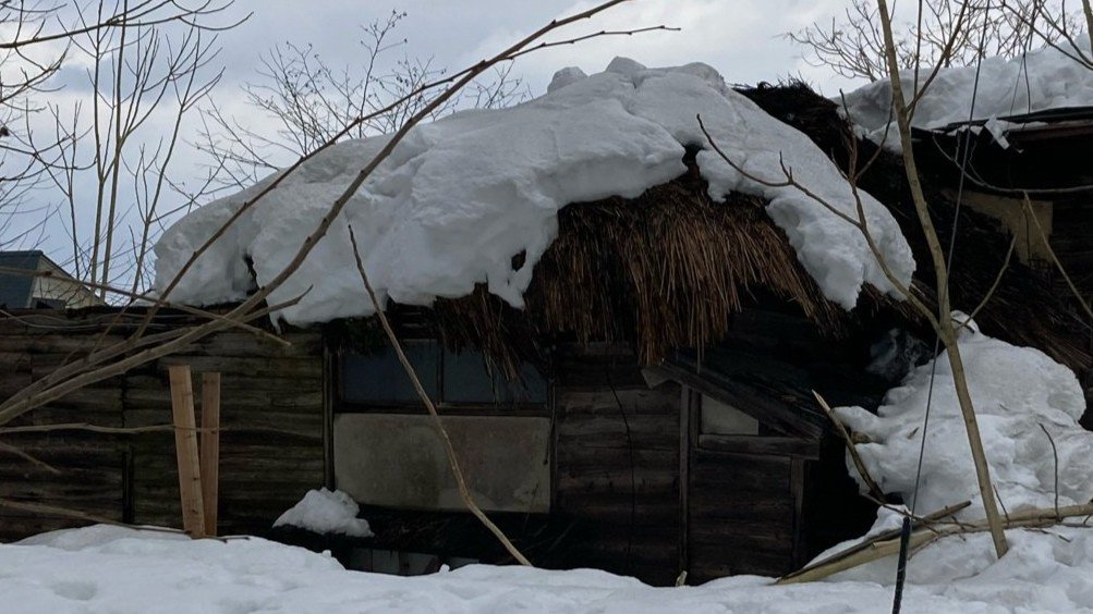 倒壊した家屋から「助けてくれ」という男性の声が… 70代男性が下敷きに 雪の重みが原因か　新潟県十日町市（ＢＳＮ新潟放送） - Yahoo!ニュース
