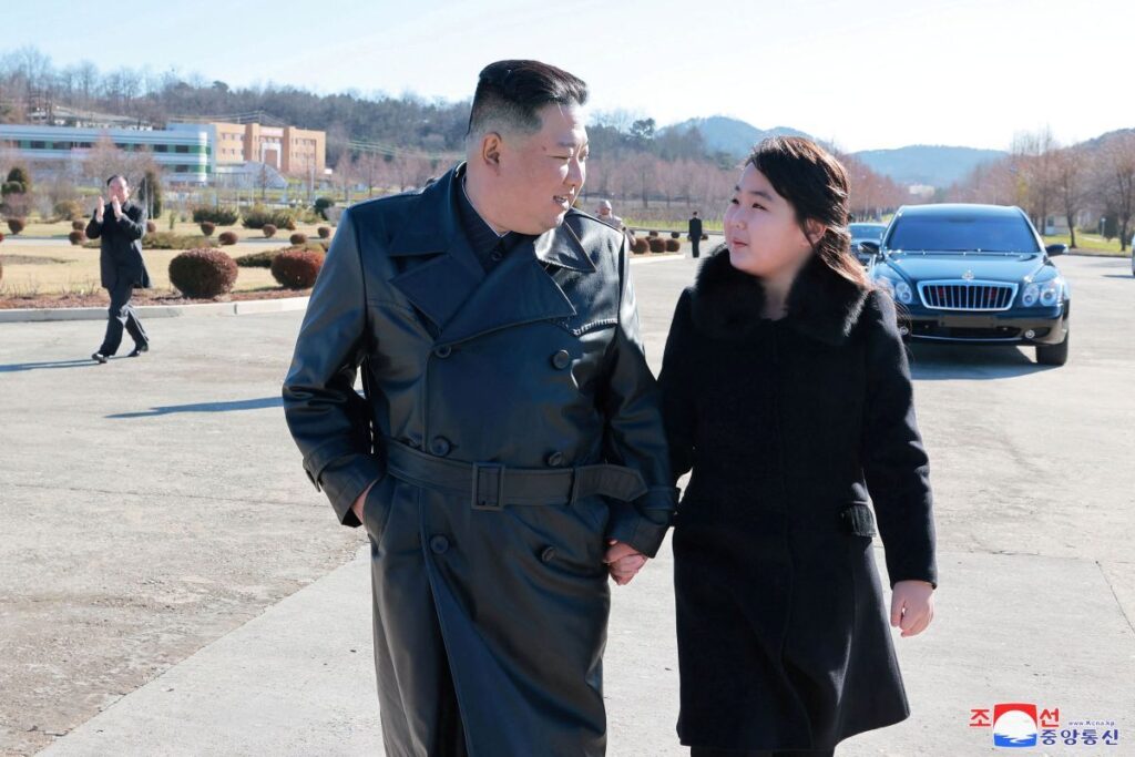 金正恩総書記の娘、北朝鮮の次期指導者になるのか（CNN.co.jp） - Yahoo!ニュース