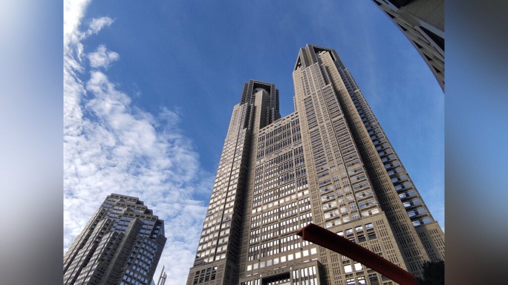はしか感染の３０代男性、東京駅構内の飲食店で不特定多数と接触か…上越新幹線やバスも利用 - 読売新聞オンライン
