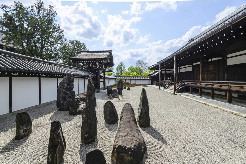 三連休は京都でアート巡り！ 屋内外で楽しめる『ARTISTS’ FAIR KYOTO 2026』がスタート。（Casa BRUTUS.com）