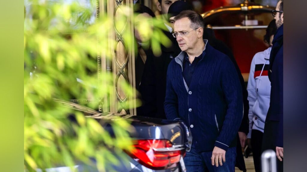 侵略終結協議でいらだつウクライナ、ロシア側が「歴史の講義」で侵略正当化か…ゼレンスキー氏「くだらない話は不要だ」 - 読売新聞オンライン