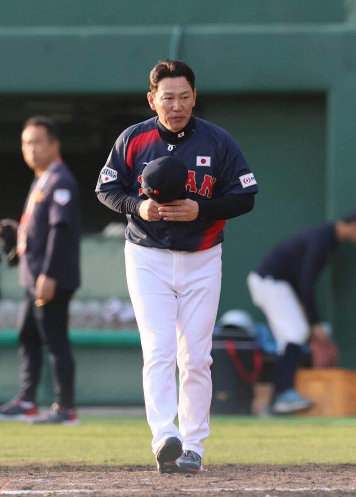 侍ジャパン突如貧打の理由 パワーピッチャー＆高め対策の課題浮き彫り…井端監督「対策はこれから」わずか２安打零封負け - Yahoo!ニュース