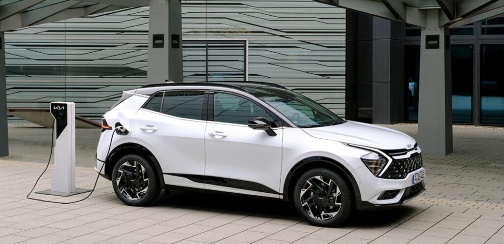 ヨーロッパの内燃機関車市場規模が2年で3分の1に縮小し、EVとハイブリッド車の影響力が拡大 | STARNEWS Starnews