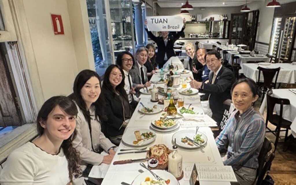 TUAN in ブラジルを開催 | NEWS 集合写真