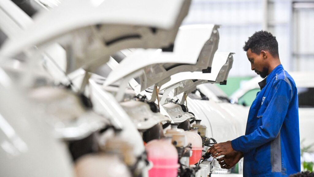 MIT Tech Review: アフリカ初のバッテリー工場も建設中、「次のEV市場」は立ち上がるか? MIT Tech Review: アフリカ初のバッテリー工場も建設中、「次のEV市場」は立ち上がるか?