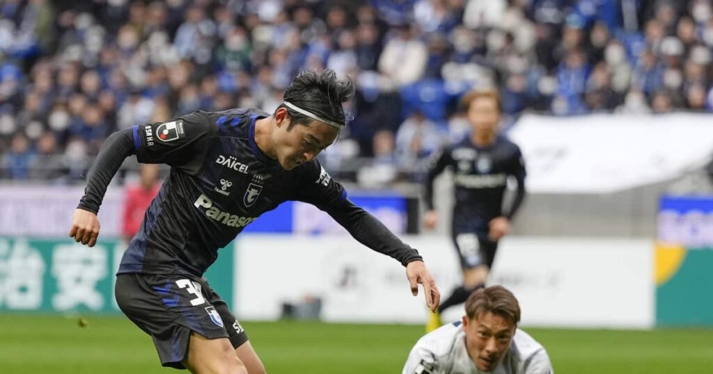 初先発も悔しさあふれるHT交代…G大阪・名和田我空と唐山翔自は反省尽きず「何か残したかった」 - サンスポ