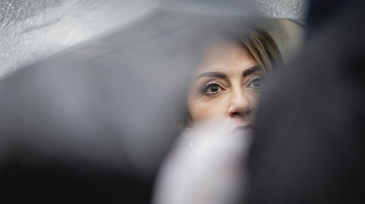 ディラン・イェシルゴズの学歴をめぐる謎