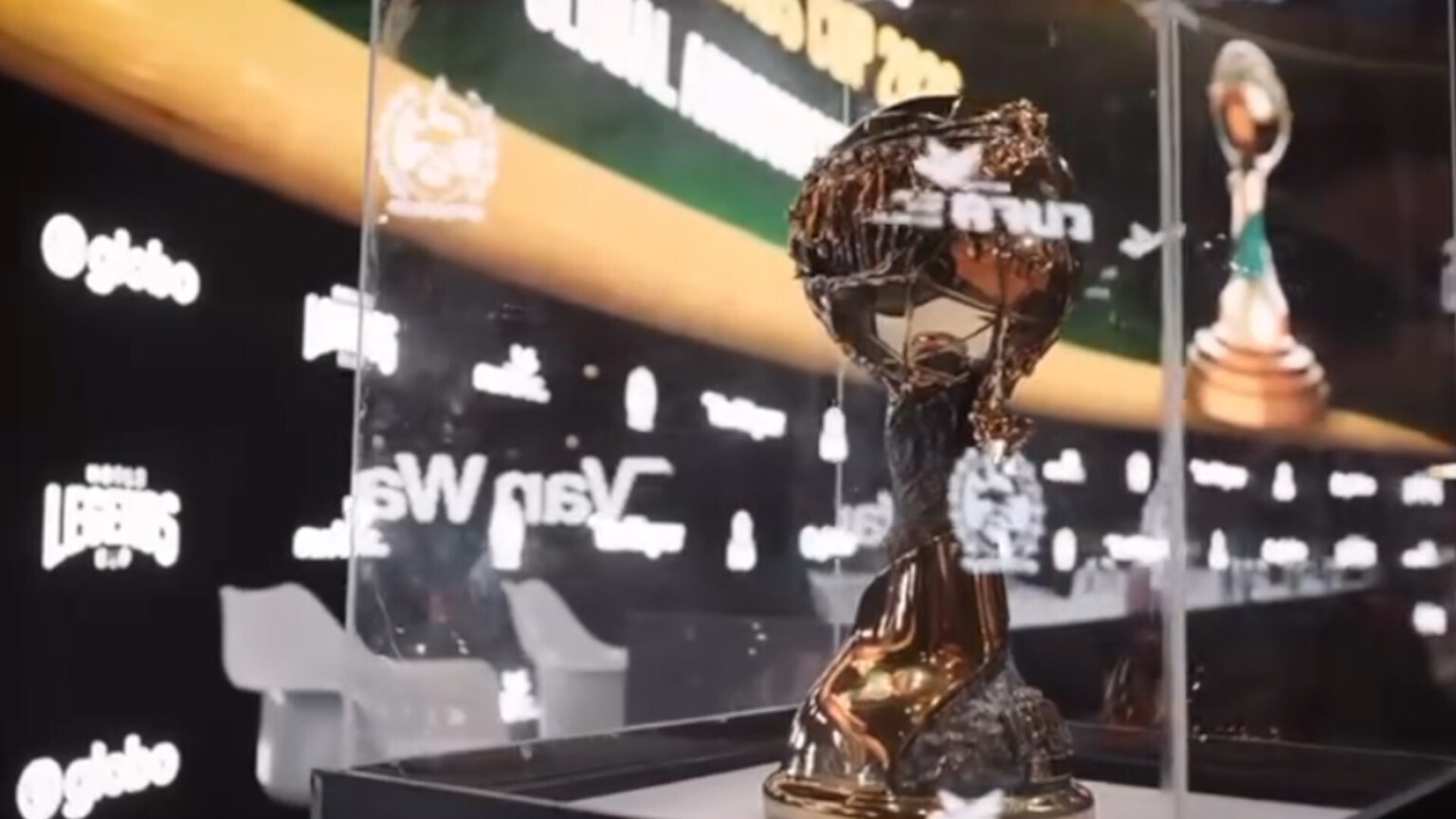 ロマリオ、プヨル、アグエロ、アンリは2026年にブラジルで開催される初のワールドレジェンズカップにエントリーしました - - Gamereactor