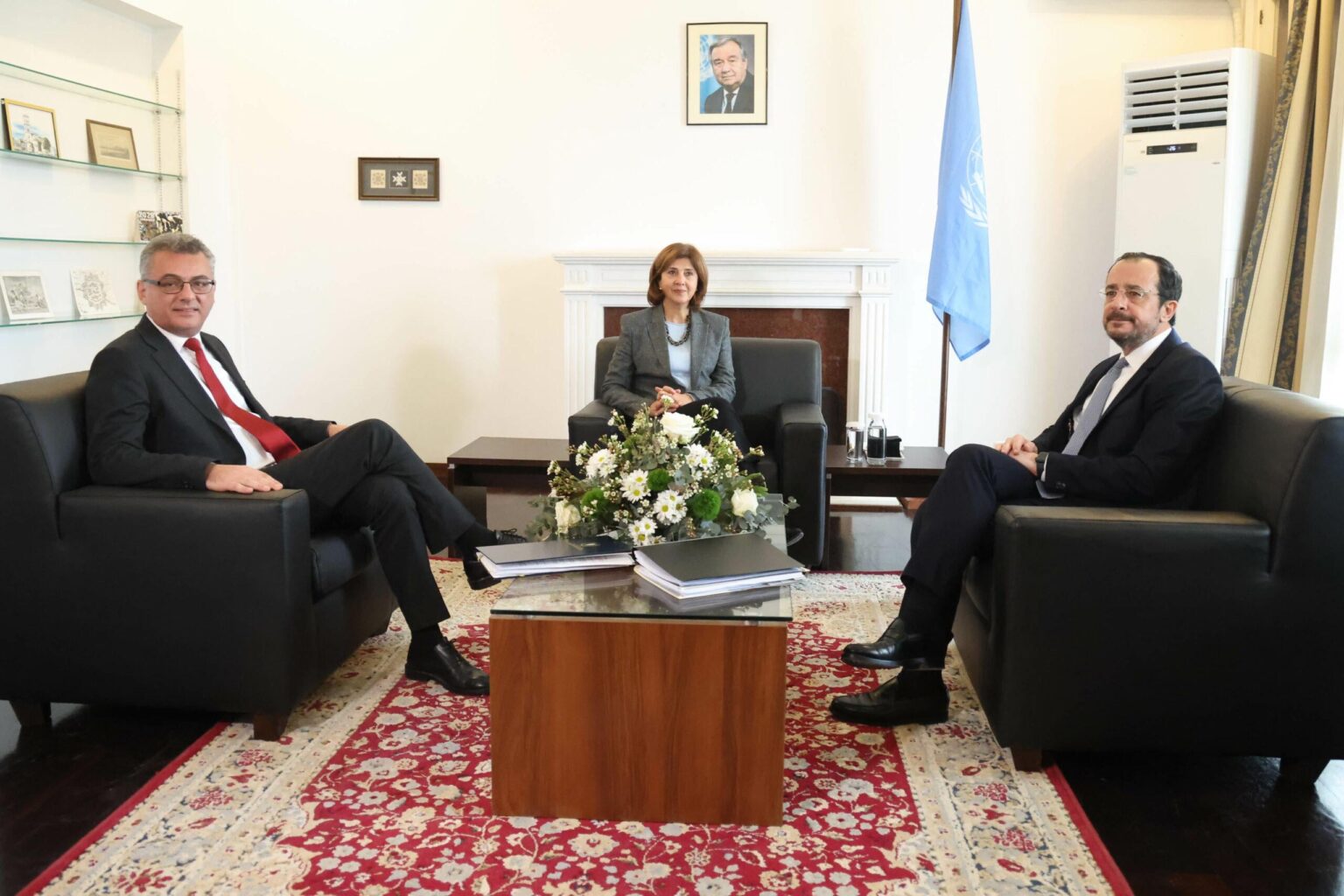 クリストドゥリディスとエルヒルマン会談前夜、占領地への指示を伝えるアンカラ特使