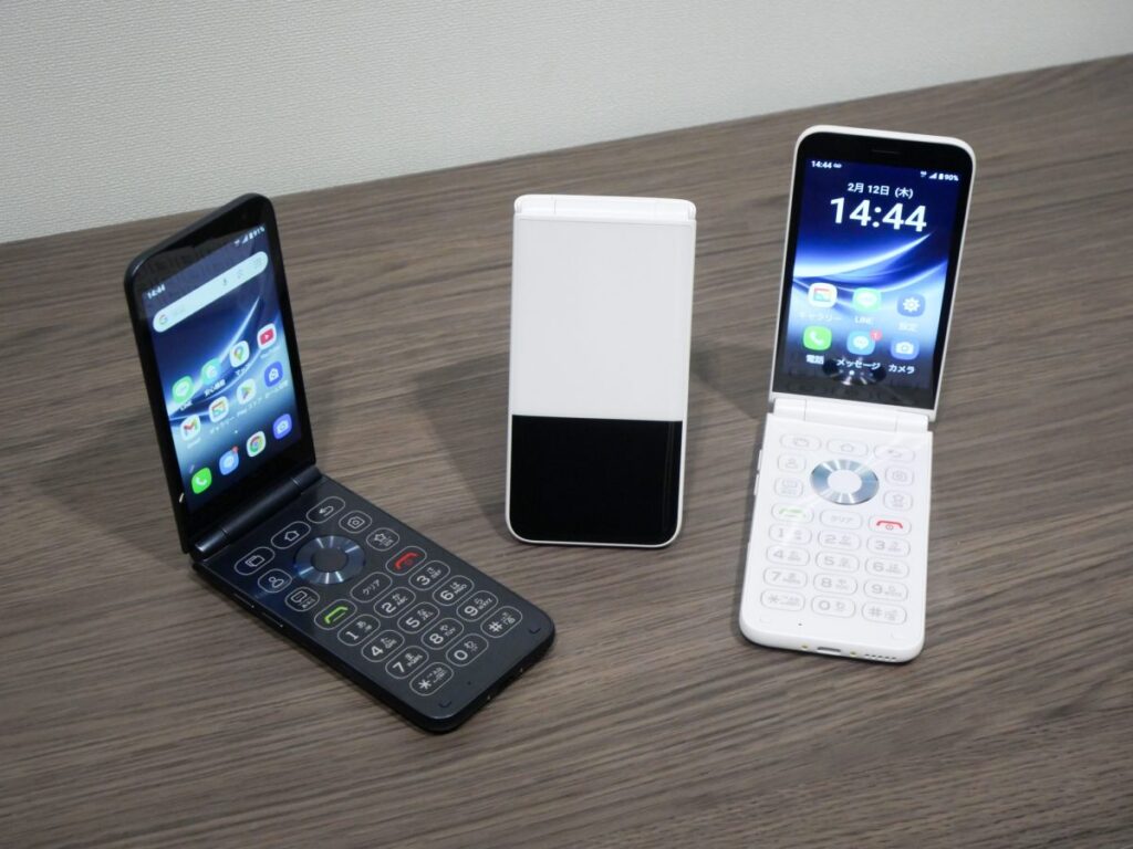 謎の韓国スマホメーカーが「ケータイのようなスマホ」で突如日本に上陸、一体なぜ | Gadget Gate