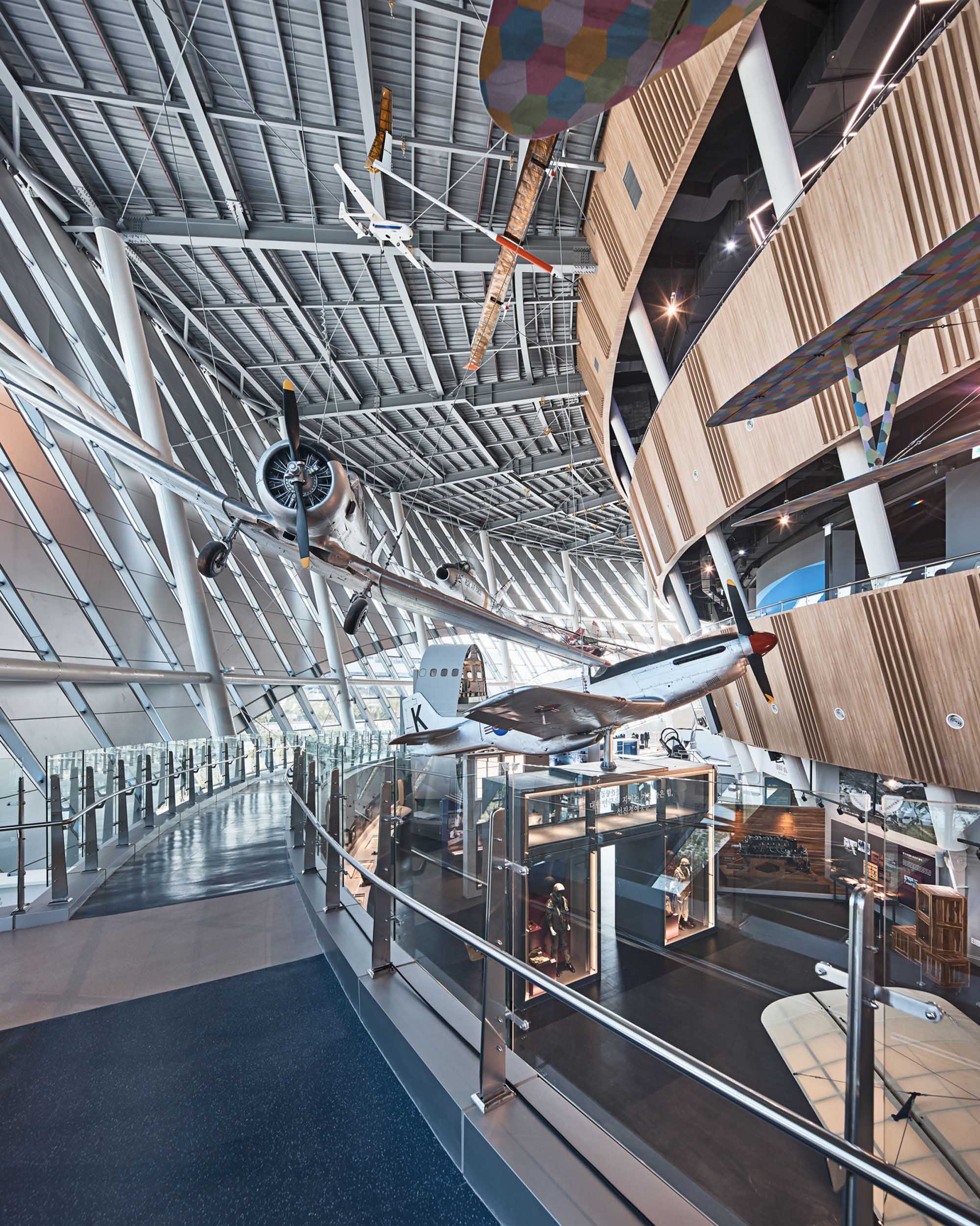 〈韓国国立航空博物館(National Aviation Museum of Korea)〉HAEAHN Architecture