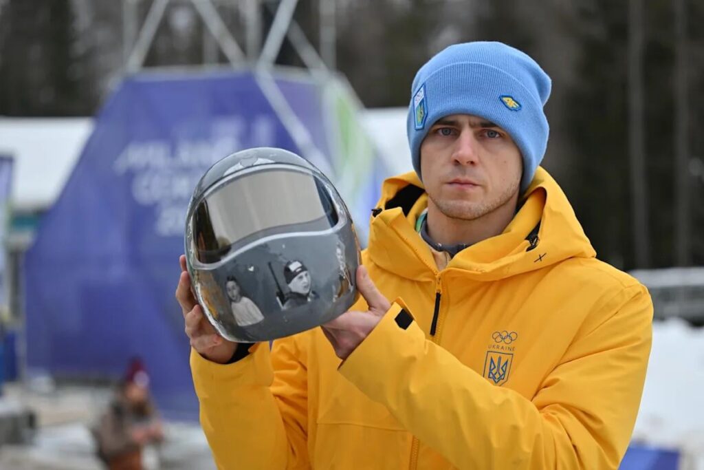 「スポーツは記憶喪失を意味するものであってはならず、オリンピック運動は戦争を阻止するのに役立つべきであり、侵略者の手に渡るべきではない」とゼレンスキー大統領はXに書いた。