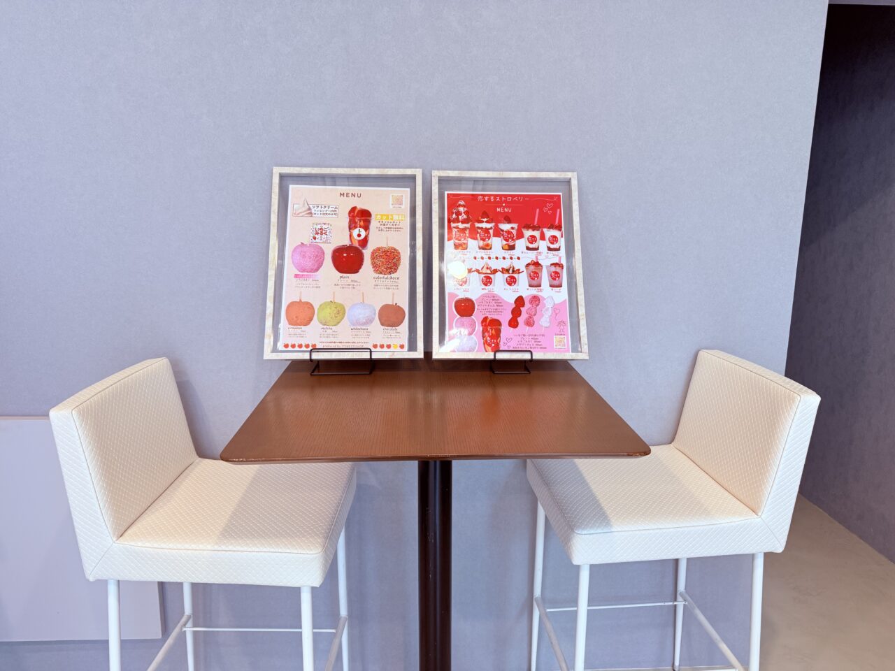 堀詰駅前の「77Sweets shop 高知店」の店内の様子