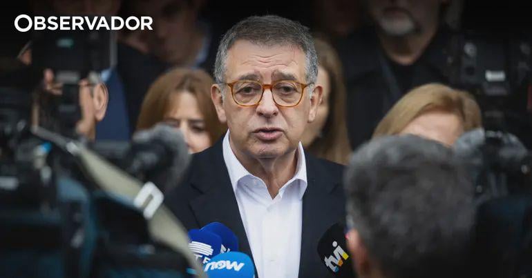 保険反対の公開書簡にはパッソス、カヴァコ、マルセロの偽署名が含まれている