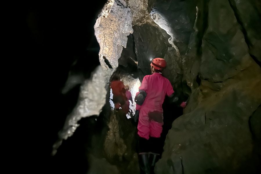 直立していられるような場所はごくわずか…