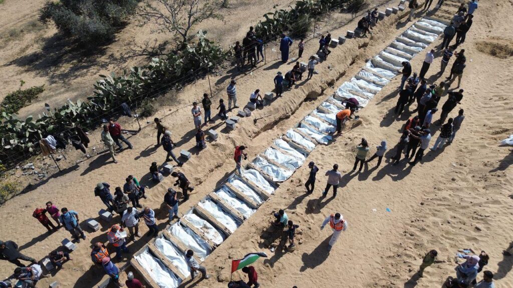 イスラエル軍はガザ保健省の死者数を受け入れた