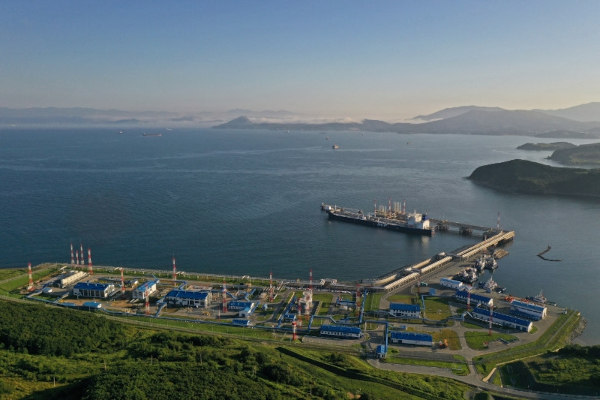 ＥＵのロシア産原油輸入停止法制化案、ハンガリー議会選挙後に提示見通し