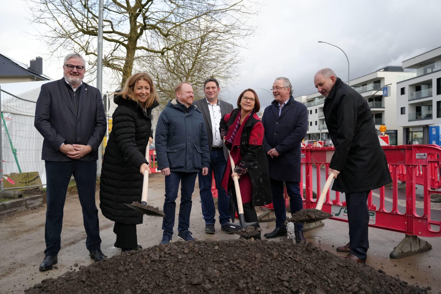 ラックスの新しい「自転車インフラ」は冗談だ
