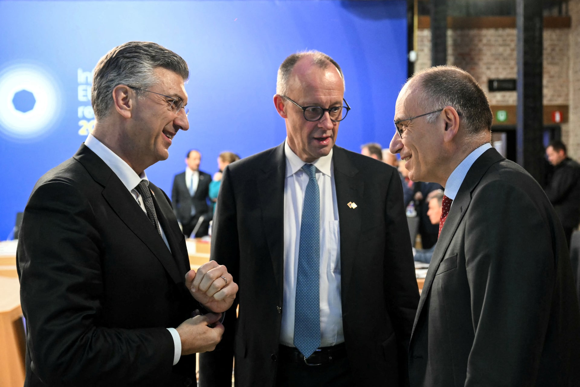 ＥＵ首脳、競争力強化加速で合意　米中優位に危機感共有