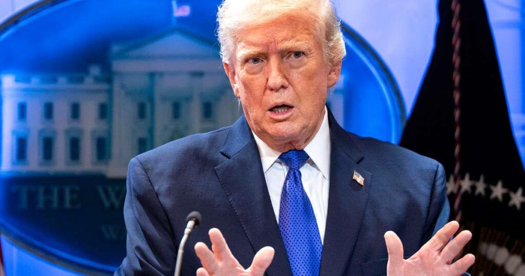 トランプ大統領、関税はまだ発動中 – 全世界に10％の追加関税を約束