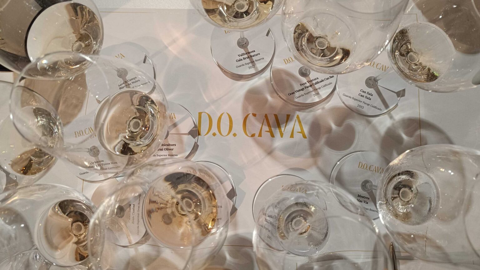 「コスパが良い」だけじゃない！　スペインワイン業界が本気で世界と戦いはじめた｜EXPAT by クーリエ・ジャポン