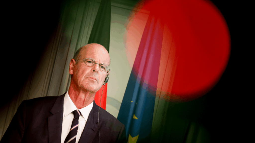 「彼らは約5万世帯だ」：税金を支払っていない非常に裕福な世帯の数はエリック・ロンバールによって大幅に上方修正された（最初のニュースでは1万3千世帯と比較）