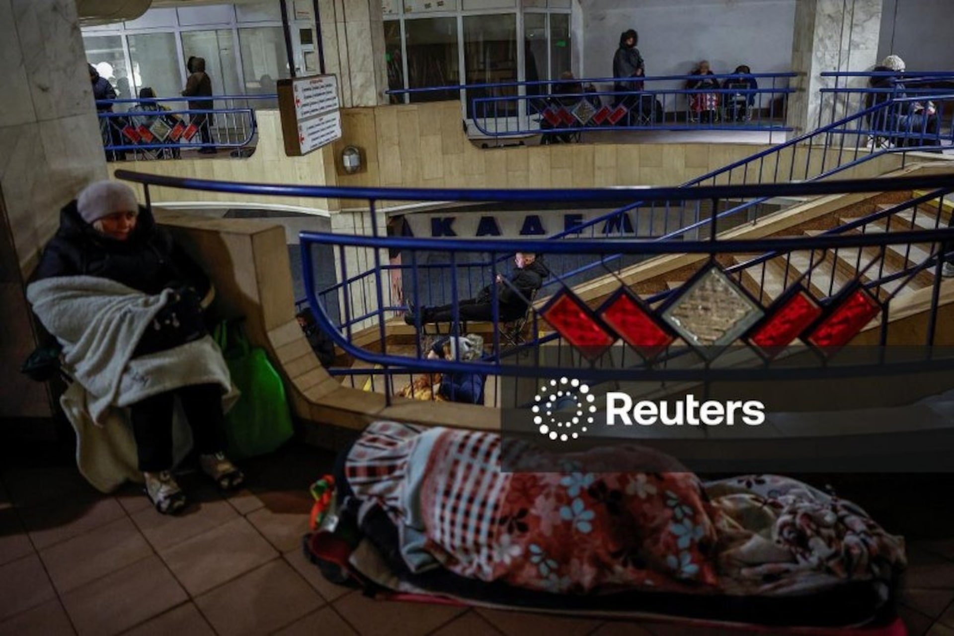 ウクライナ首都にロシア軍攻撃、アパートなど被害　ハルキウでも空爆