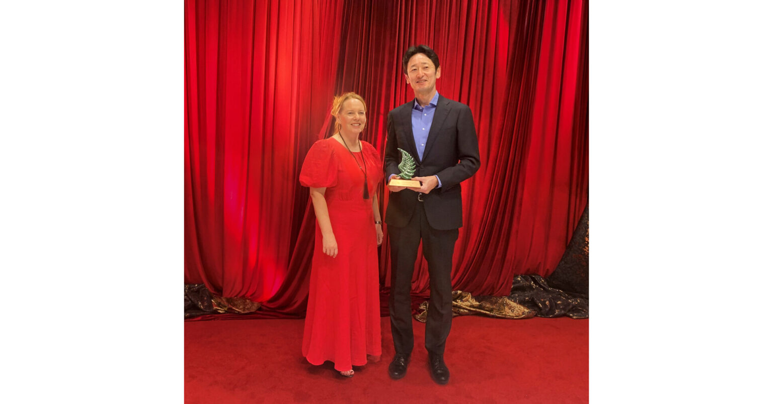 Kaneka Ubiquinol™、ナチュラル・ヘルス・プロダクツ・ニュージーランド・サミット(Natural Health Products New Zealand Summit)で名誉ある2025年度マーケティング賞(Marketing Award 2025)を受賞 Japan – Japanese Indonesia – Bahasa APAC – English APAC – Traditional Chinese Kaneka Ubiquinol™、ナチュラル・ヘルス・プロダクツ・ニュージーランド・サミット(Natural Health Products New Zealand Summit)で名誉ある2025年度マーケティング賞(Marketing Award 2025)を受賞 Japan - Japanese Indonesia - Bahasa APAC - English APAC - Traditional Chinese