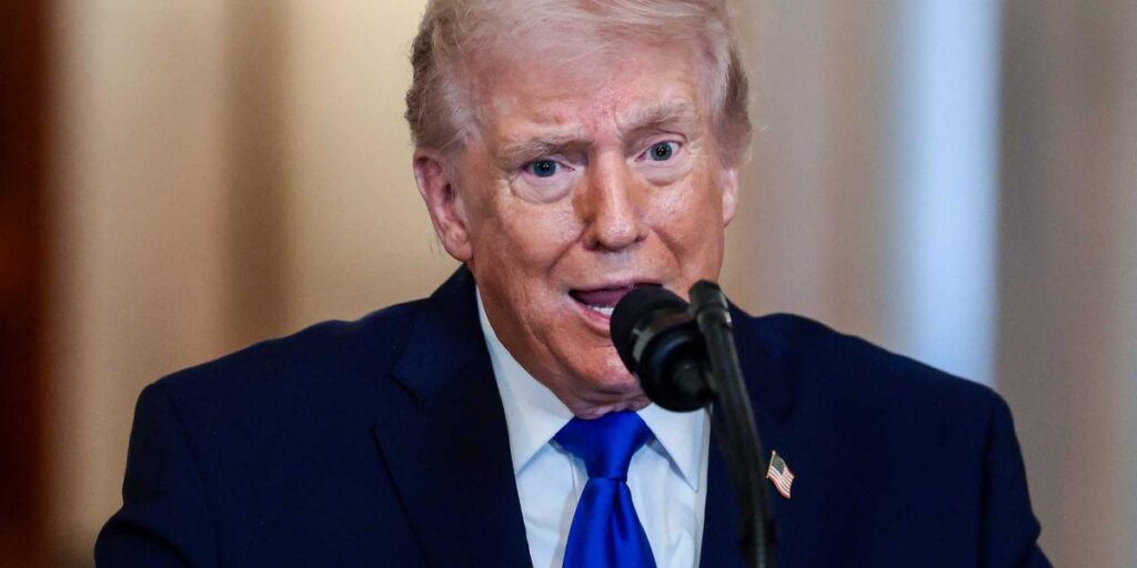 トランプ氏、ロバート・デニーロ氏の国外追放を脅す暴言発砲「重大な犯罪者」