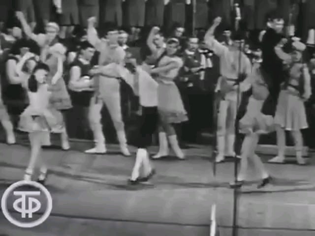 「アイ・カルメラ」、ソ連版