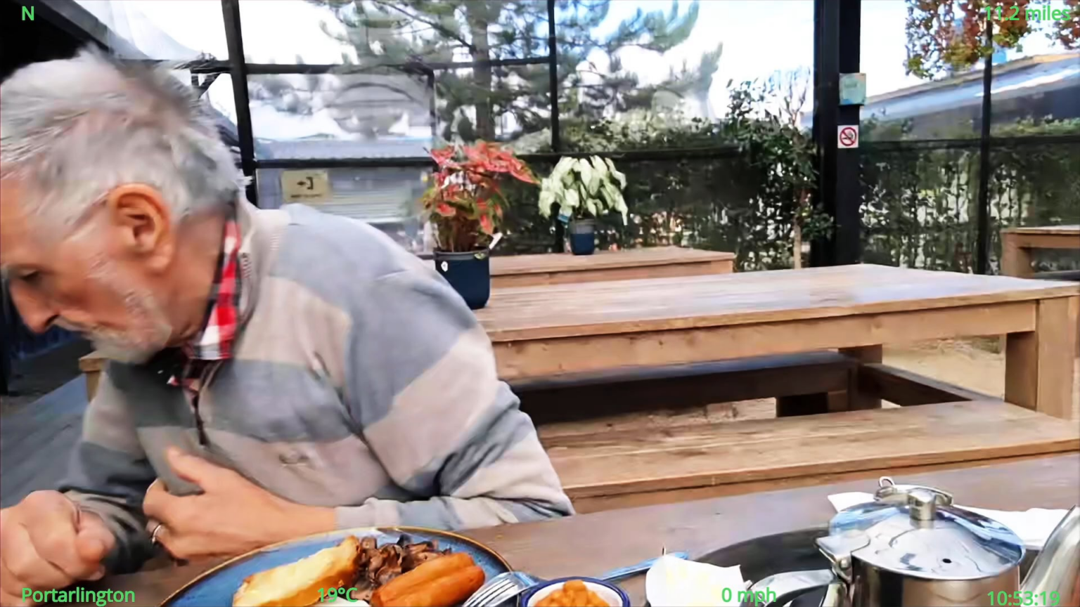 ミッドランドで強盗事件があった。容疑者には片足がある。ゆっくりと調理されたラッシャーのような匂いがする場合があります。