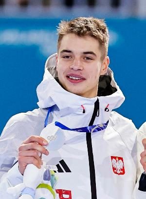 ロシアから国籍変更、つかんだ銀　ポーランド代表、侵攻不支持