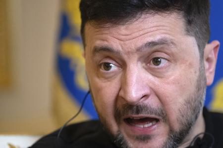 ウクライナと東欧２国、溝拡大　ロシア産原油の輸送停止で