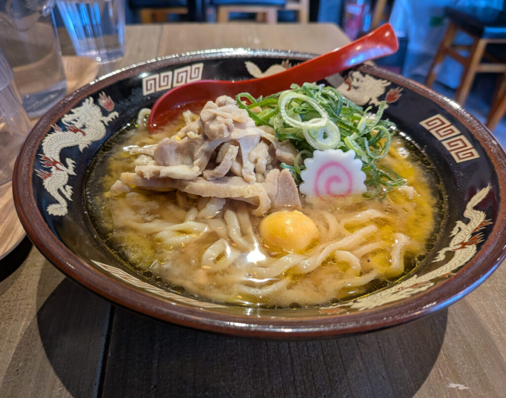 田端 ラーメンステーション  山形 金の鶏中華