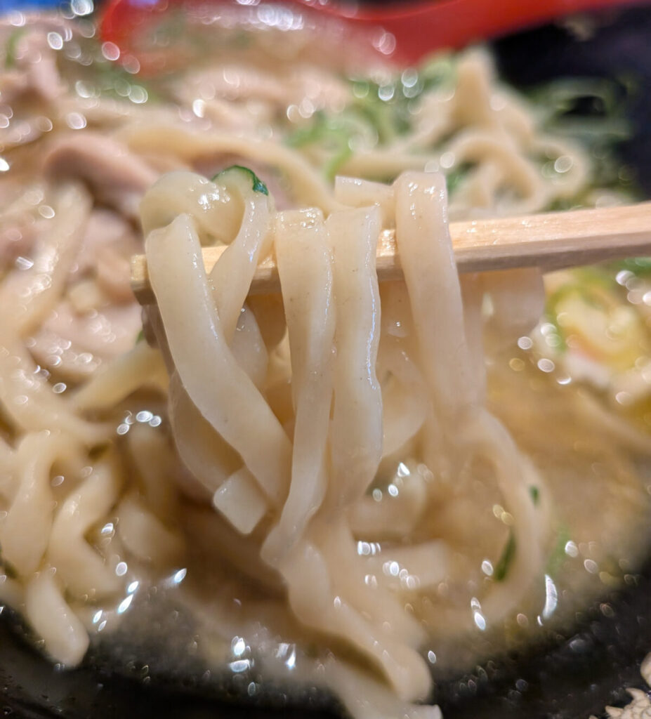 田端 ラーメンステーション  山形 金の鶏中華