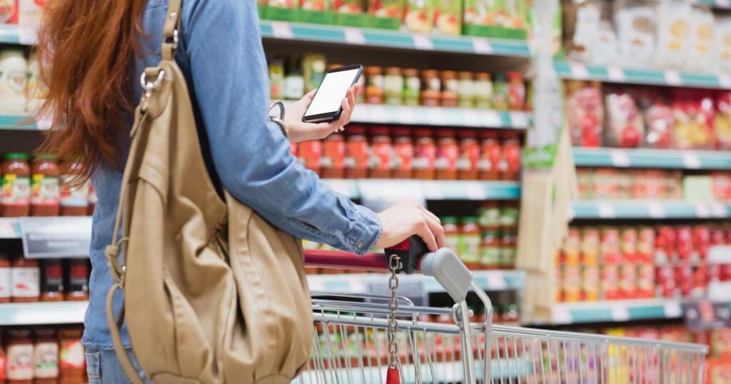 食料品価格は7%近く上昇、ここ2年で最も速い伸び