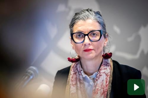 フランチェスカ・アルバニーズ国連委員会、辞任要求を非難