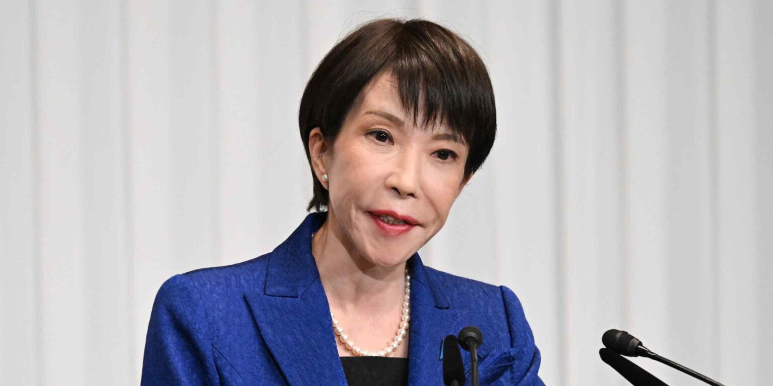 「圧倒的多数」を武器に高市首相、憲法改正に目を向ける