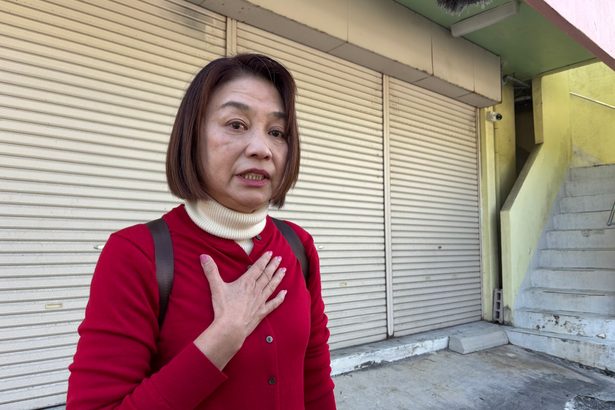 社民の沖縄県議、初めてゼロに　幸喜氏ら8人の離党を受理