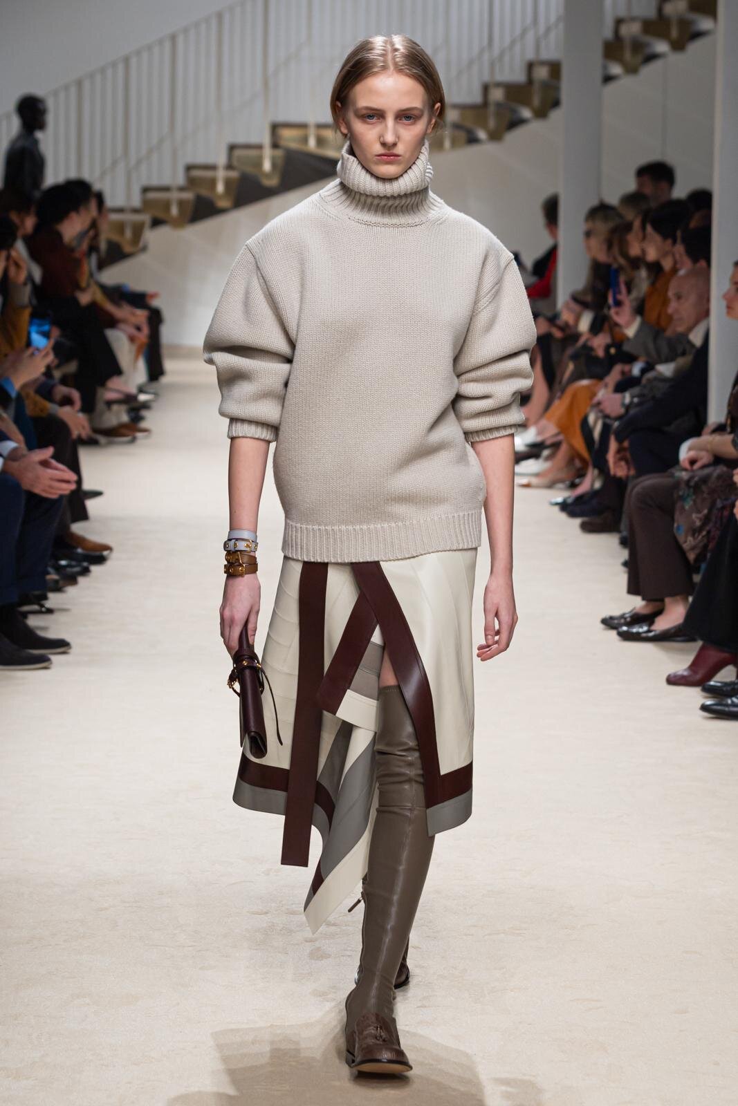 トッズ 2026-27年秋冬ウィメンズコレクション - イタリアの伝統的な職人技を称えて｜写真9