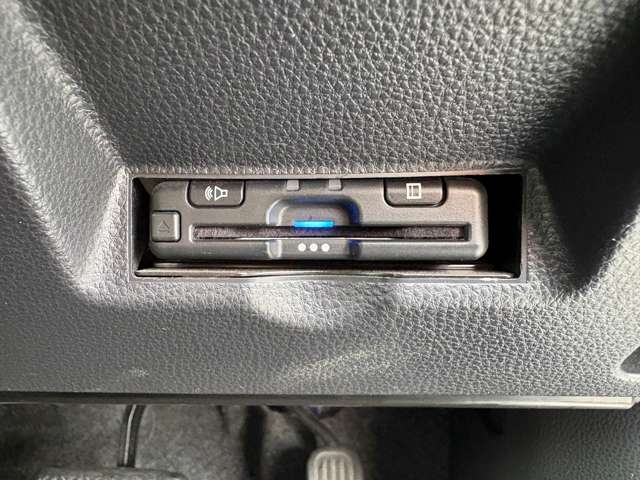 トヨタ ヤリス 1.0 X モデリスタエアロ/純正ナビ/Bカメラ/ETC 山梨県の詳細画像 その14