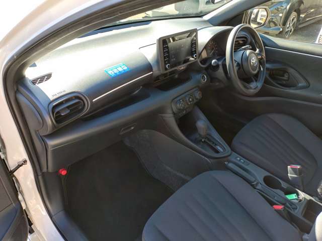トヨタ ヤリス 1.0 X モデリスタエアロ/純正ナビ/Bカメラ/ETC 山梨県の詳細画像 その20