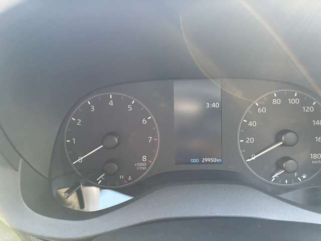 トヨタ ヤリス 1.0 X モデリスタエアロ/純正ナビ/Bカメラ/ETC 山梨県の詳細画像 その3