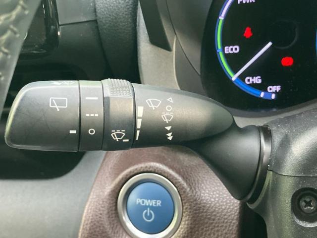 国産車から輸入車まで多様なお客様のニーズのお応えできるように、全国規模で豊富な在庫展開!車のことならWECARSへ!