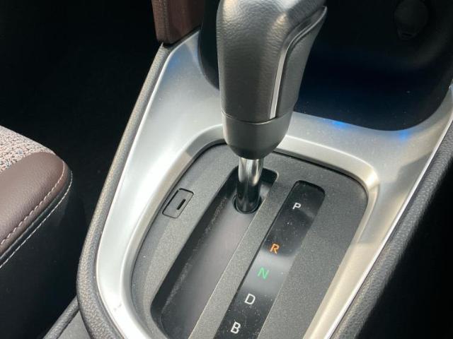 お車に合わせて無料保証以外にも、保証範囲、期間、距離を拡充させた有料保証もご用意しております!中古車の購入が初めてで不安・・・というお客様もご安心ください!